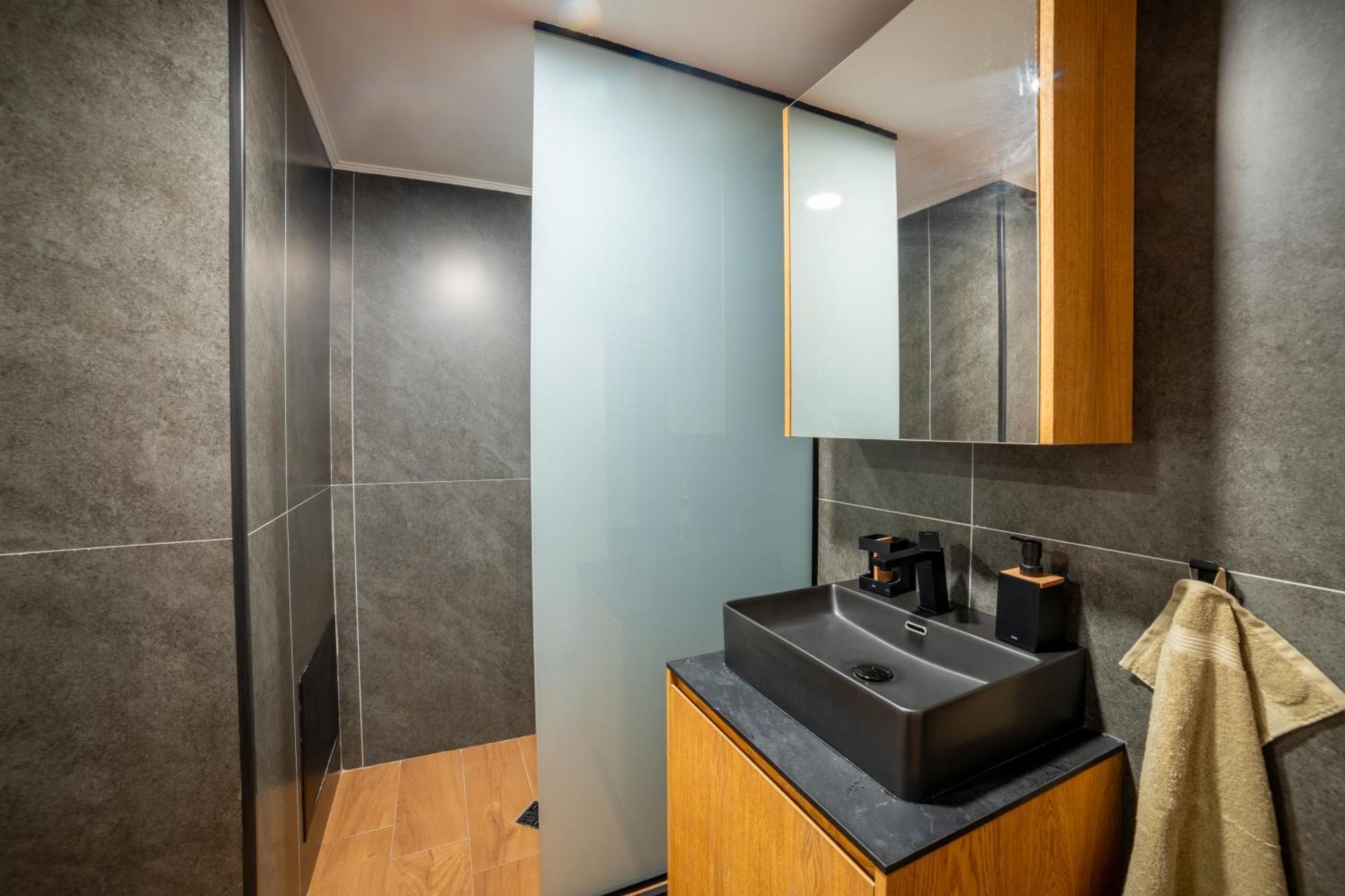 Iatrus Guest Apartment & Sauna Veliko Tŭrnovo Exterior photo